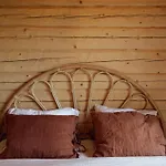 Forest Ainola Next To Nuuksio National Park, In Addition Hot Tub And Breakfast Villa Otalampi