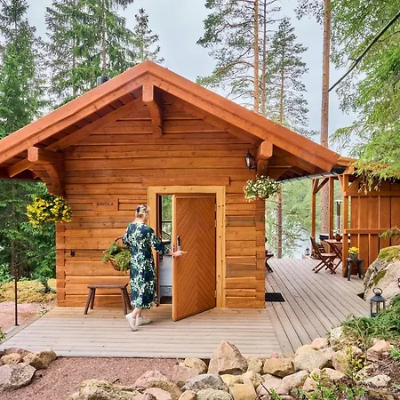 Forest Ainola With View Next To Nuuksio National Park בקתה *
